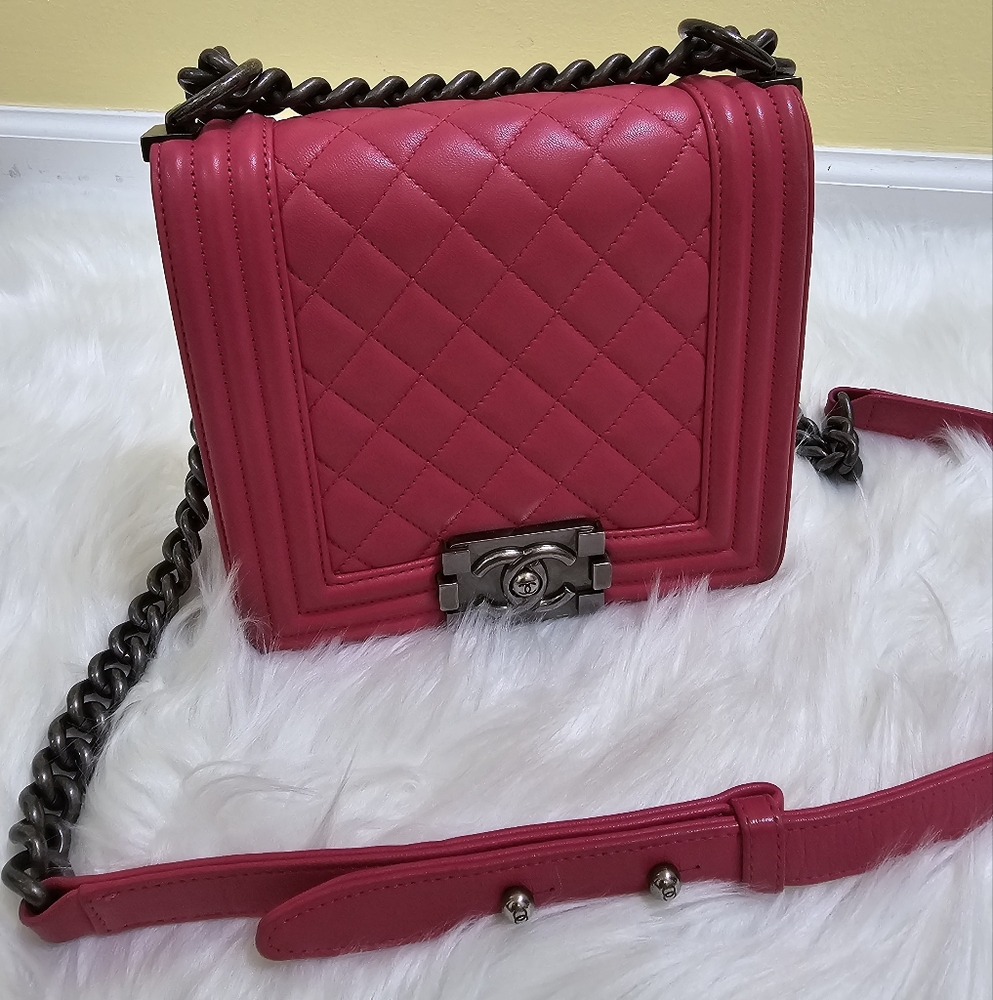 Chanel Mini Boy Bag - Picture 3 of 17